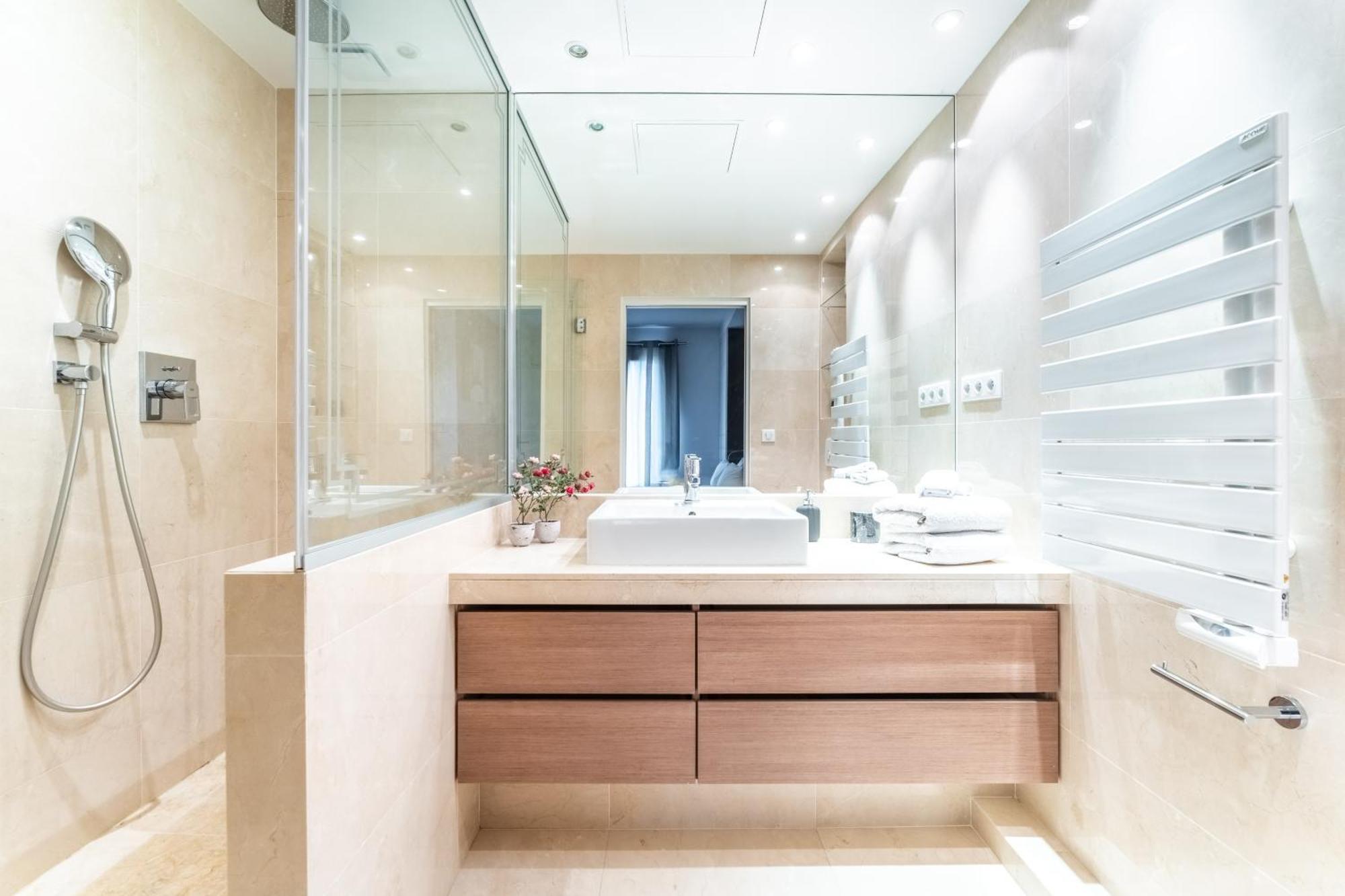 Apartment Luxury Living Georges V Paris
