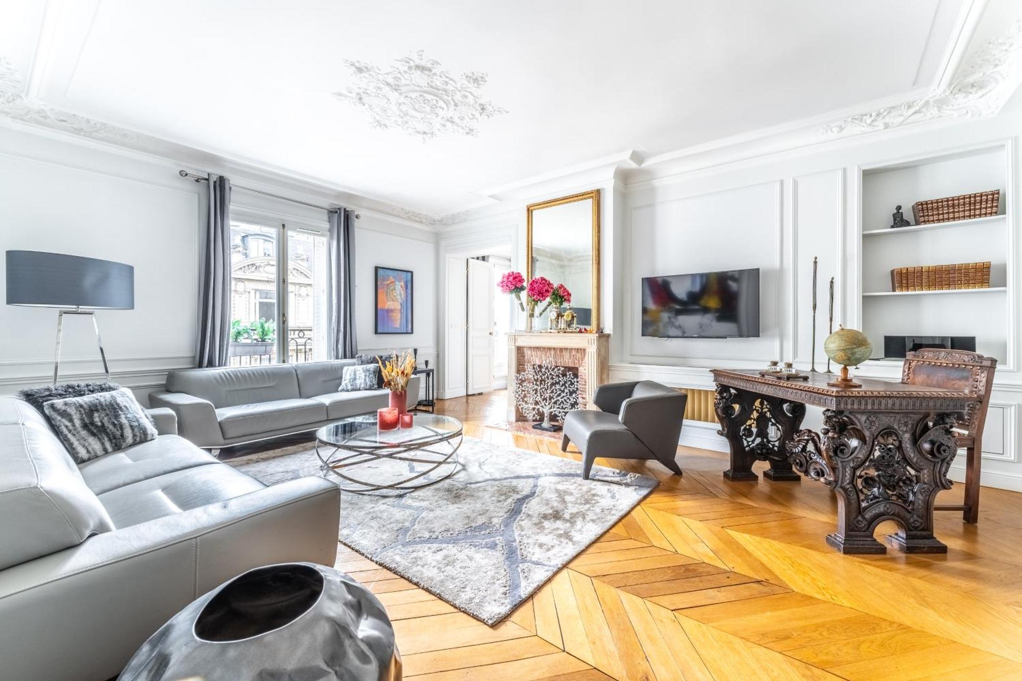 Apartment Luxury Living Georges V Paris